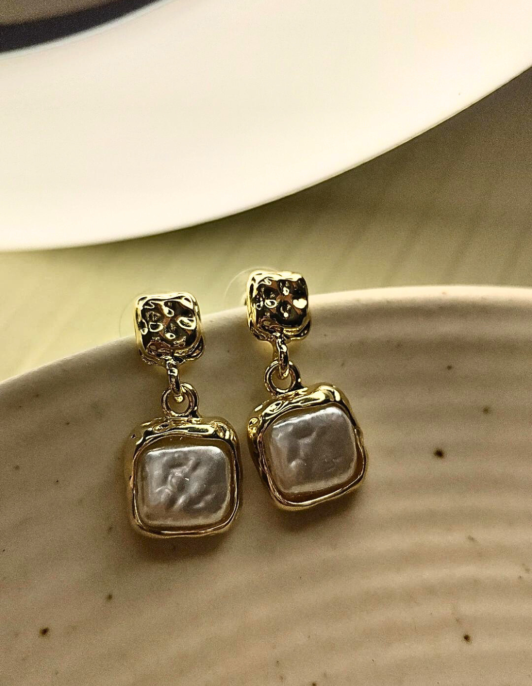 Isabella Mother of Pearl Earrings – Gold Plated Minimal Drops