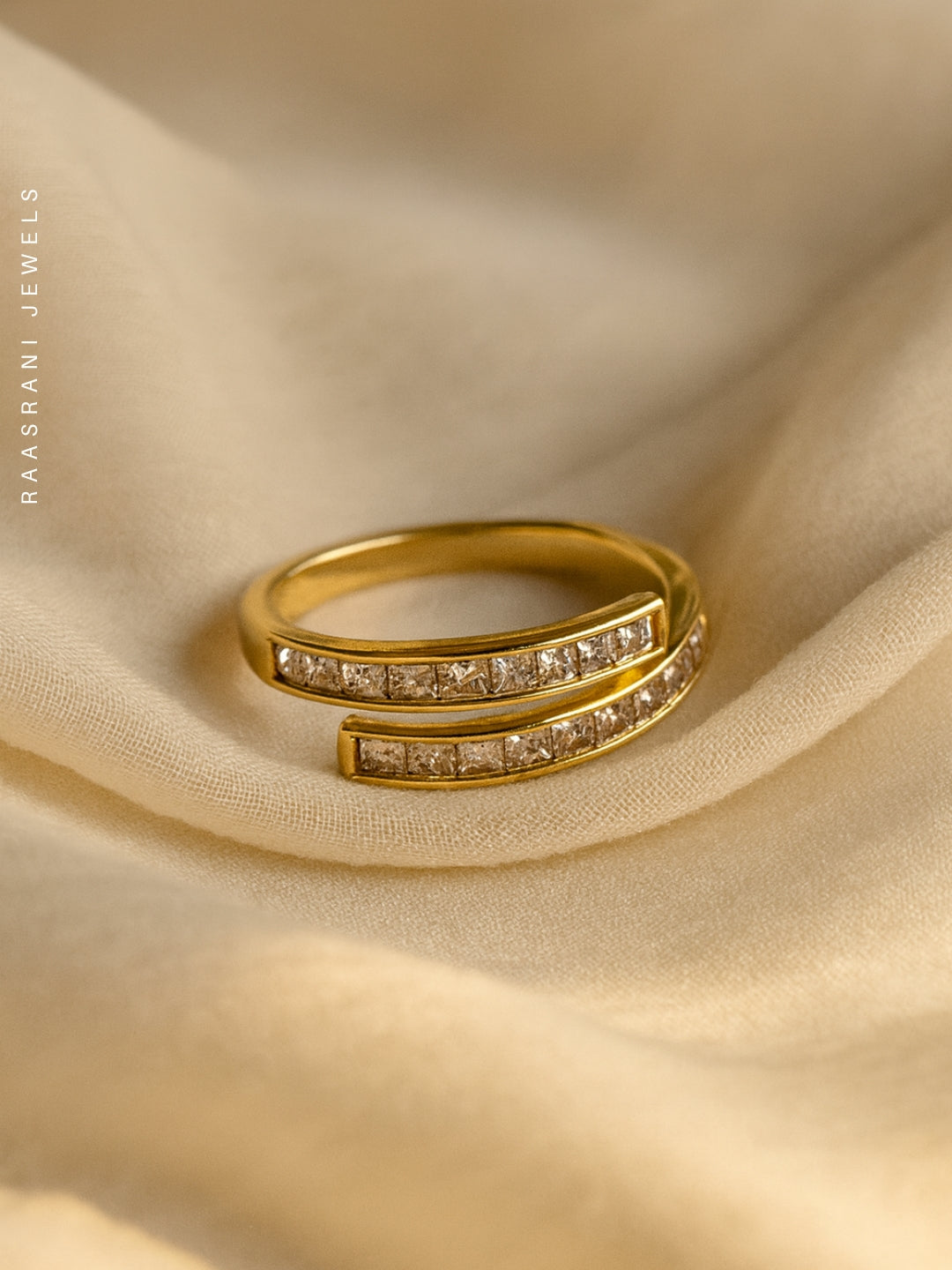 18k Gold Plated White 2 Line Ring – Anti Tarnish & Adjustable