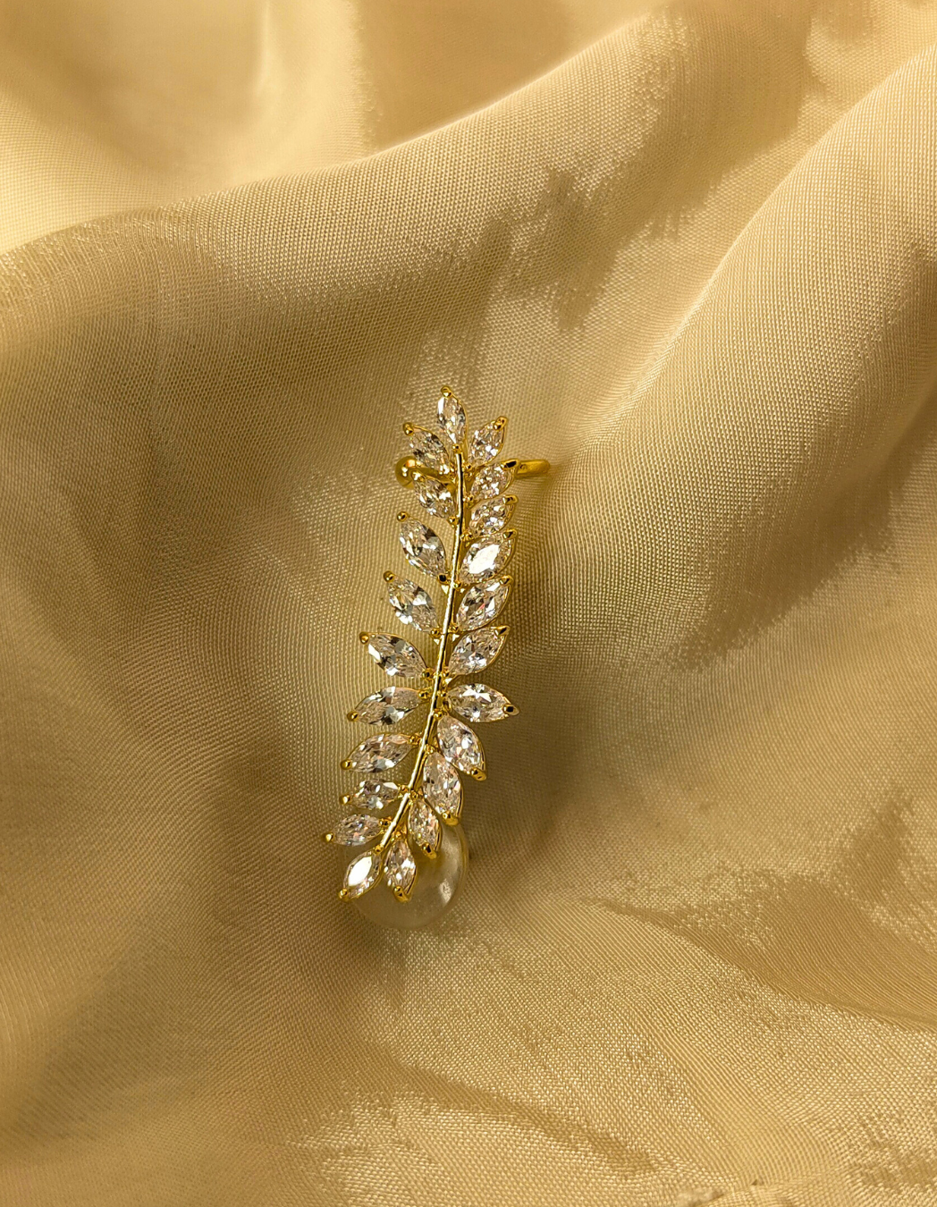 Blessing Single Ear Cuff