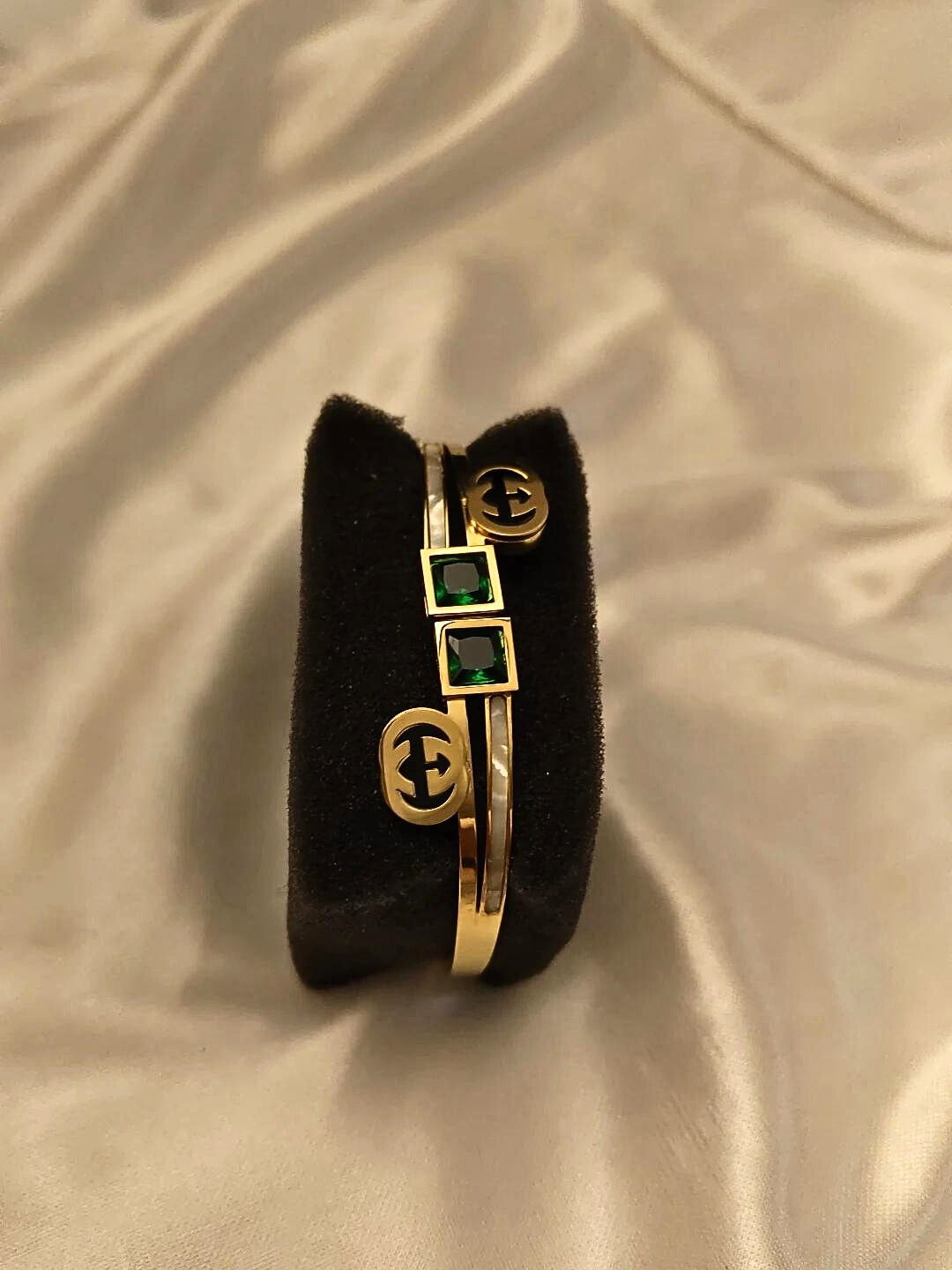 Anti Tarnish Emerald Bracelet