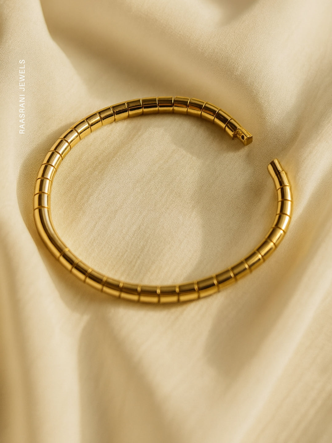 Gold Designer Striped Bracelet | 18K Gold Plated Anti-Tarnish Bangle