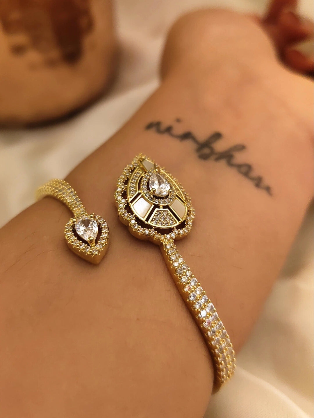 Golden Leaf Cuff Bracelet – 18K Gold Plated, 316L Stainless Steel, AD Stones & MOP Accents