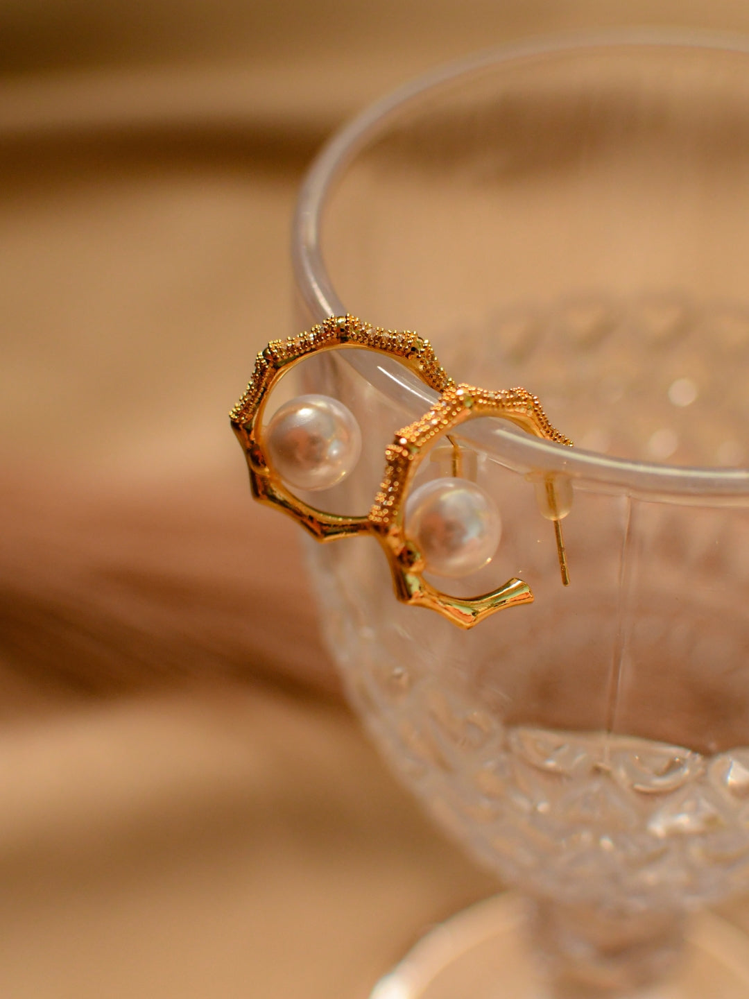 18K Gold Hexagon Pearl Hoops – Anti-Tarnish, Water Resistant