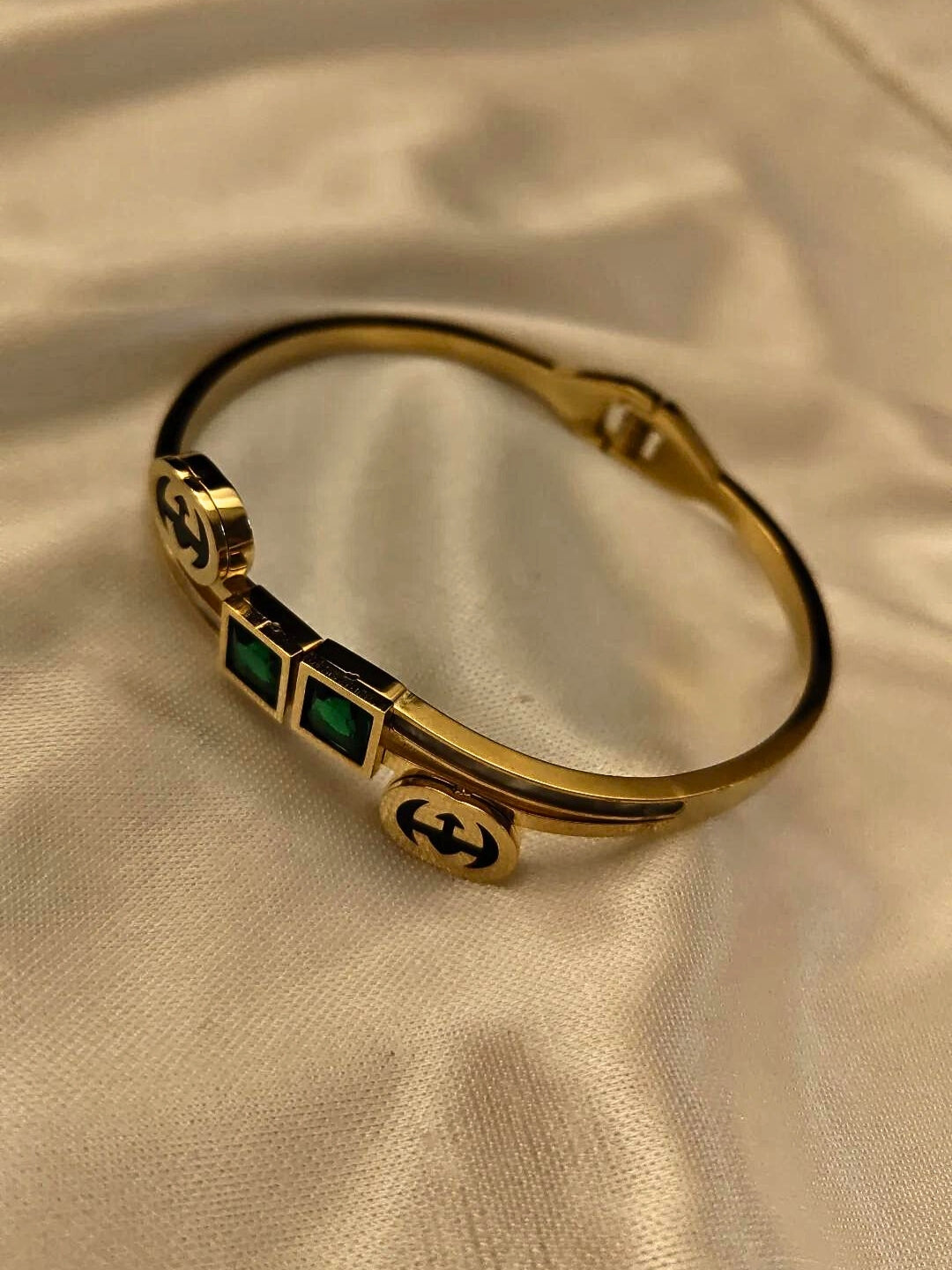 Anti Tarnish Emerald Bracelet