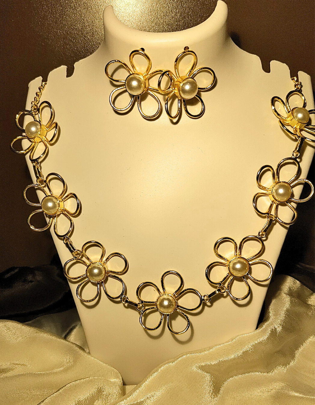 Floral Pearl Set