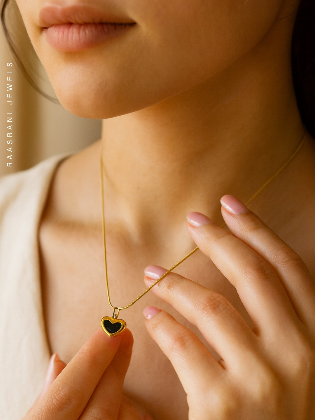 Black Mini Heart Gold Pendant Necklace – 18K Gold Plated, Onyx Charm