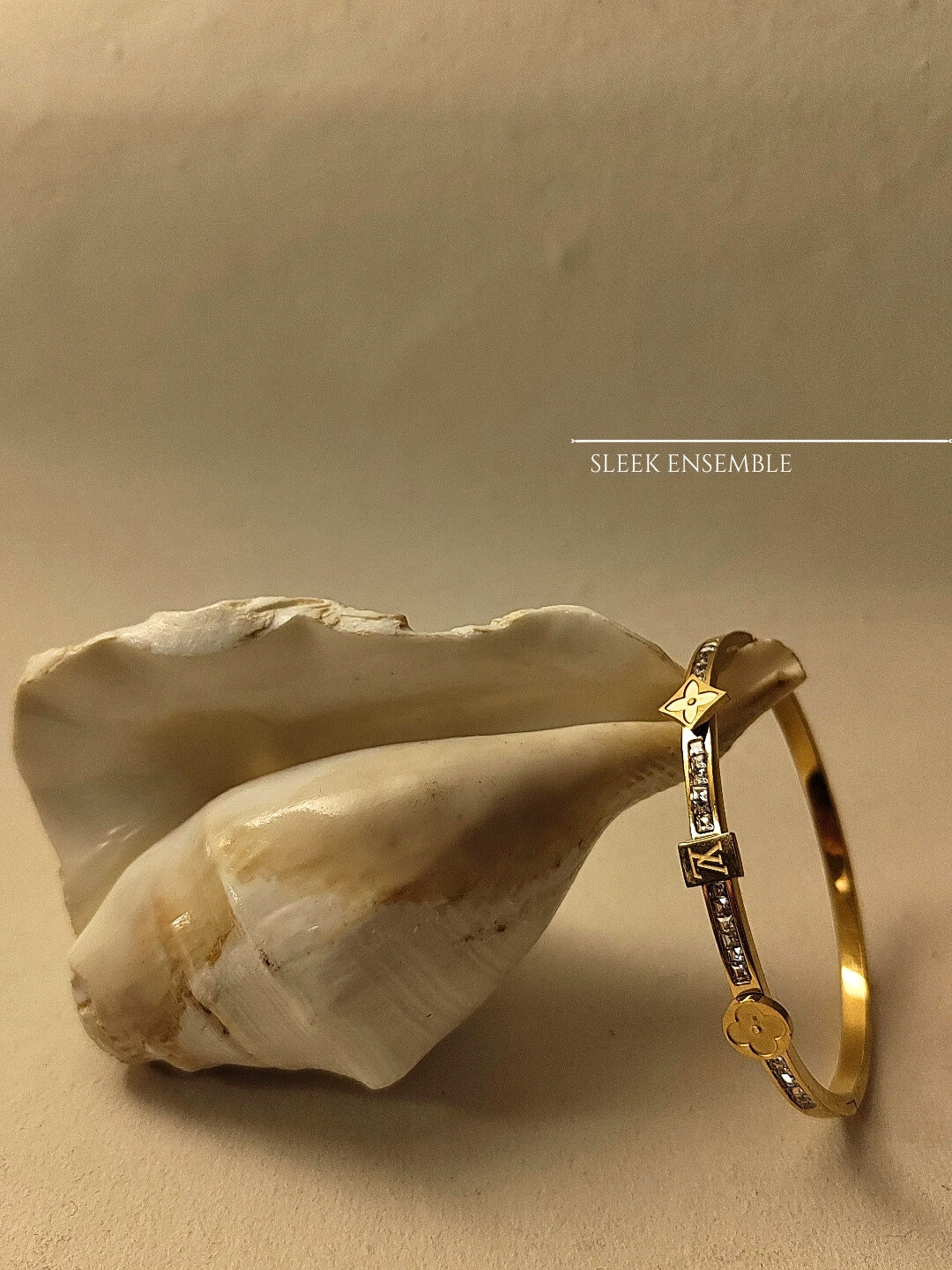 Brand Inspired Clover Studded Bracelet