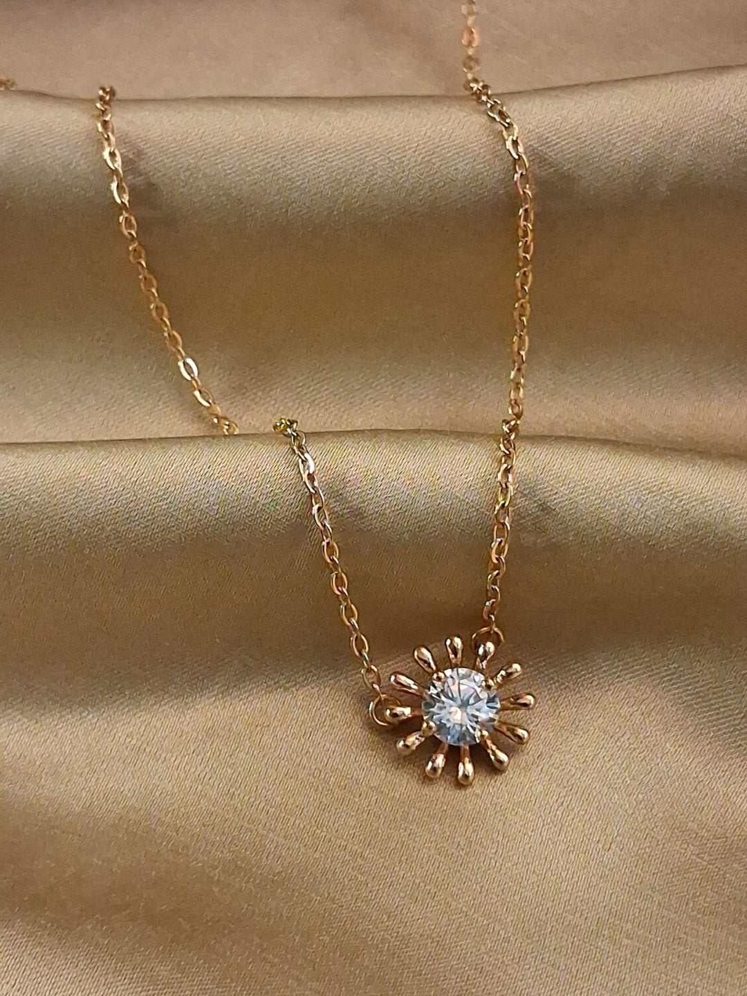 Soleil Radiant Sun Necklace – Rose Gold Plated | Waterproof & Hypoallergenic