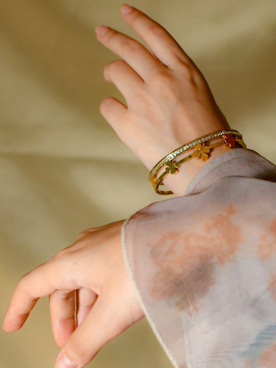 Luxe Gold Clover Bracelet with CZ – 316L Steel, Tarnish Free