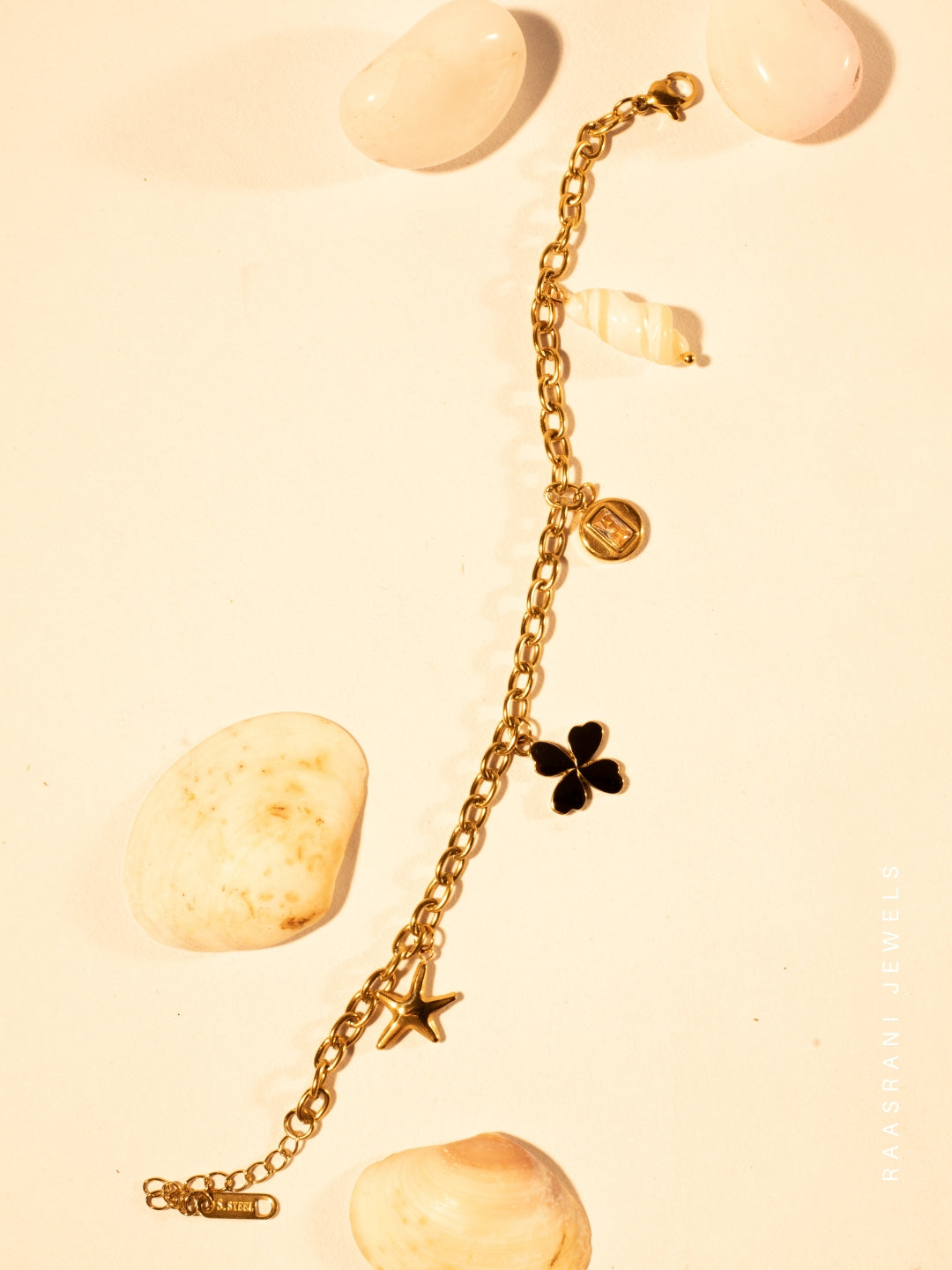 Shell Clover Star Bracelet - 18K Gold Plated, Adjustable, Anti-Tarnish