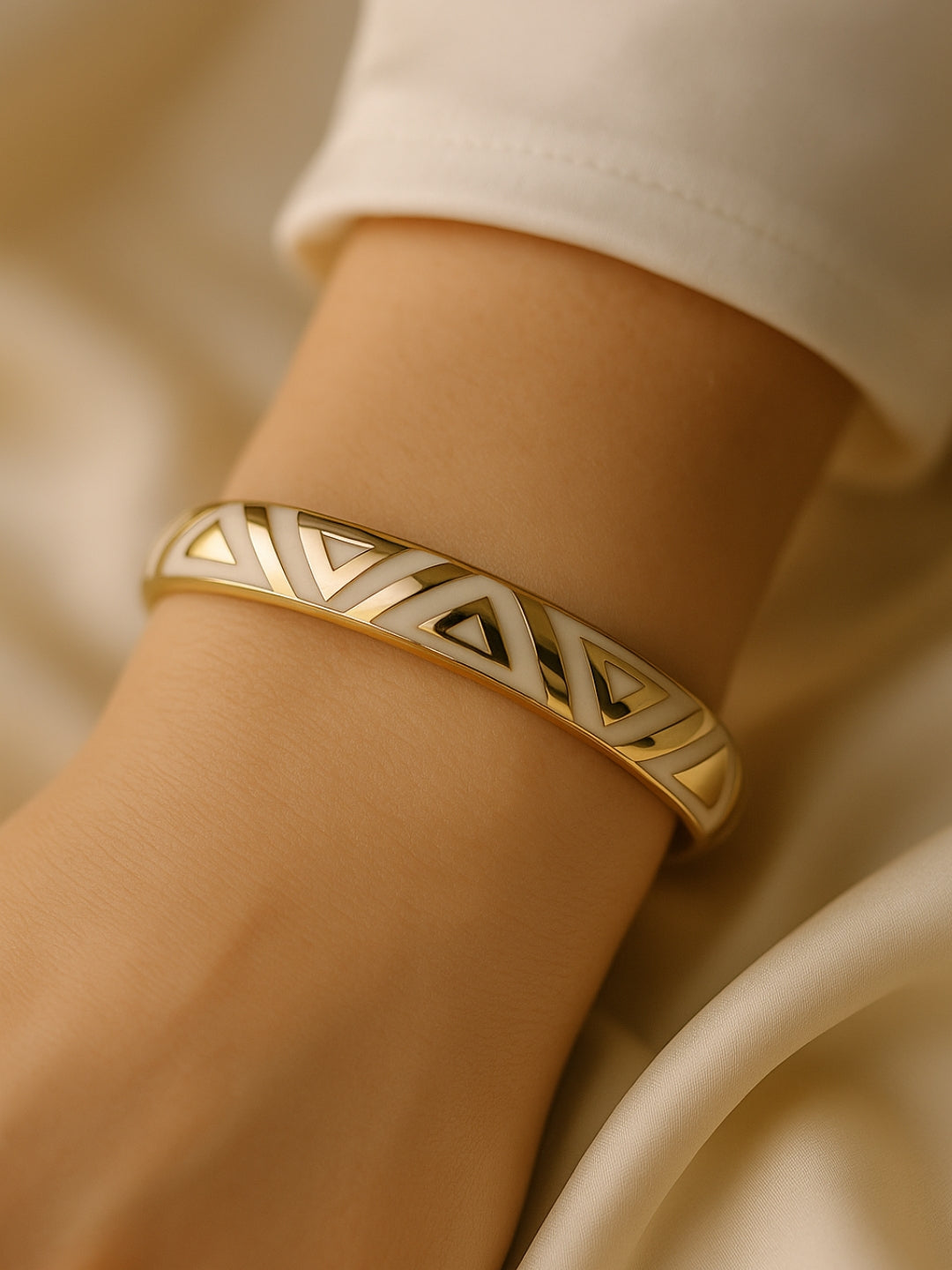 White Designer Enamel Bracelet – 18k Gold Plated, Anti-Tarnish