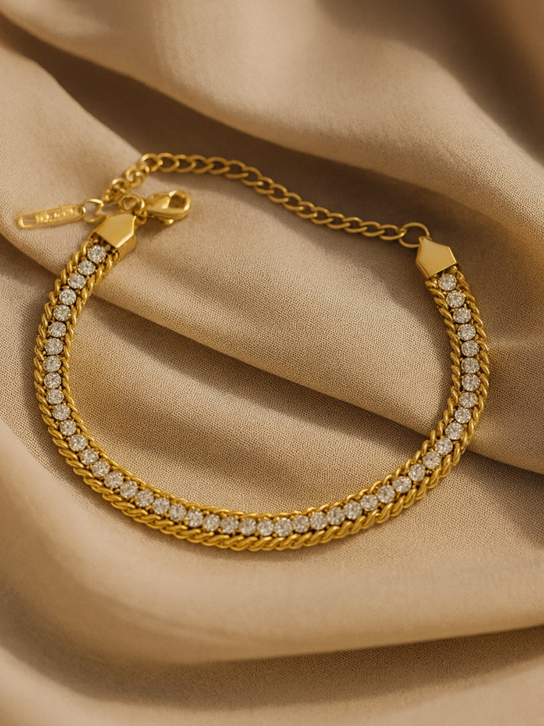 Solitaire Chain Design Bracelet – 18K Gold Plated | CZ Tennis Bracelet