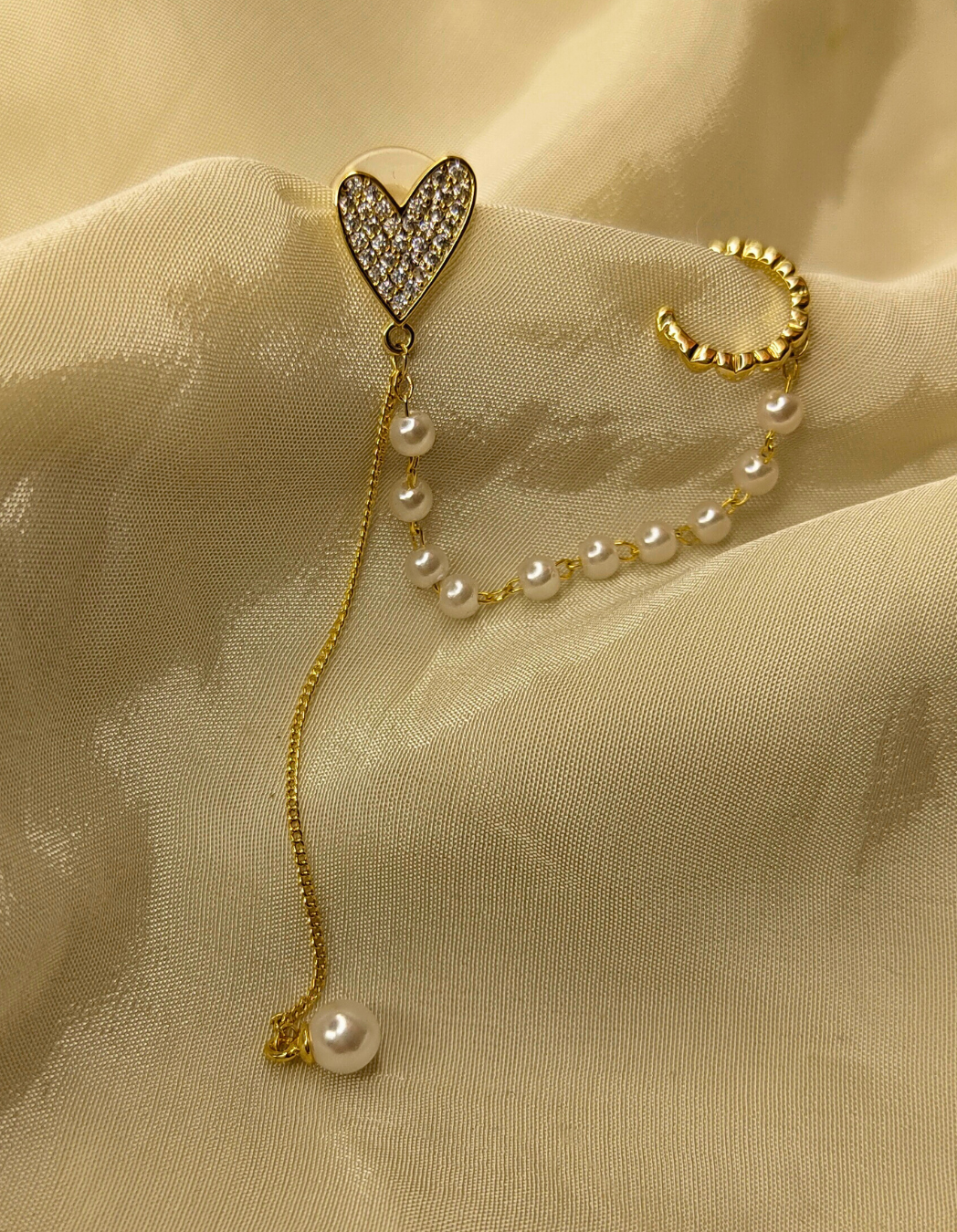 Heart Single Ear Cuff with pearl Hanging