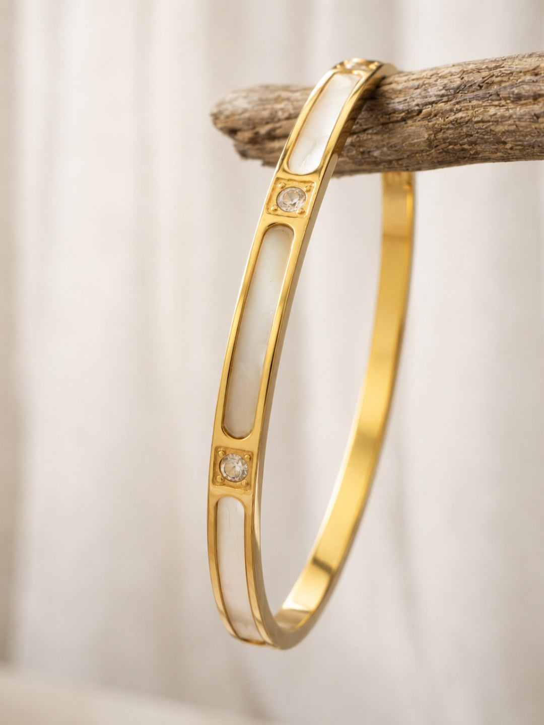 Mother of Pearl Hinged Bangle Bracelet – 18K Gold Plated