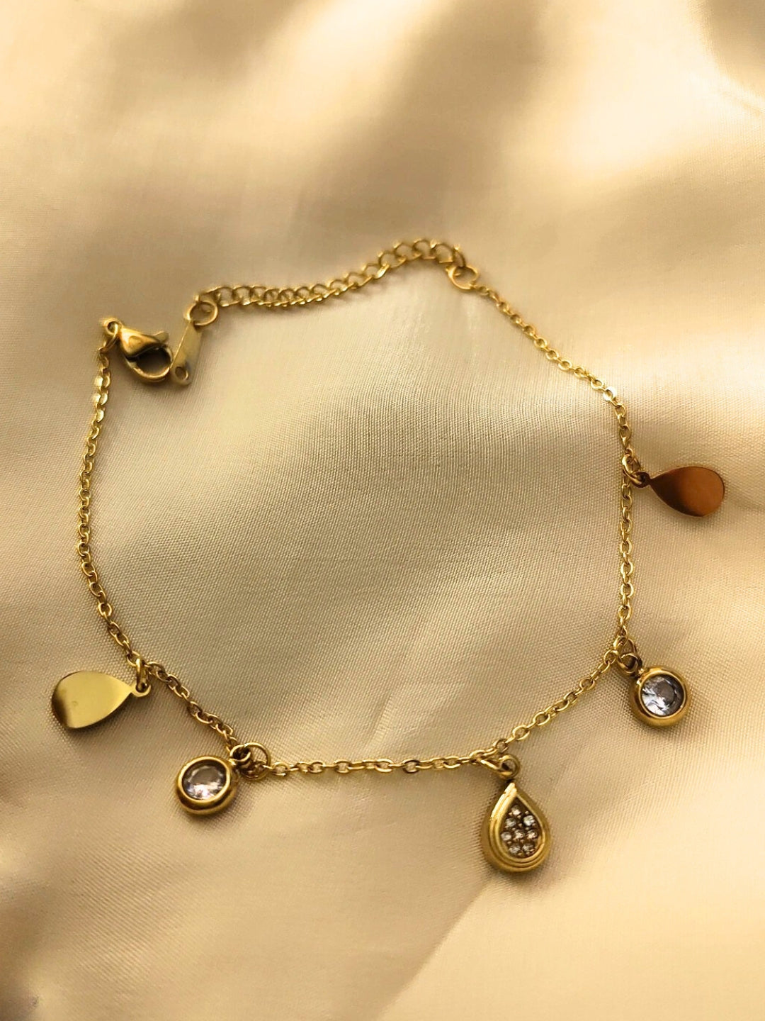 18K Gold Teardrop Charms Bracelet with CZ Stones | Lightweight & Elegant