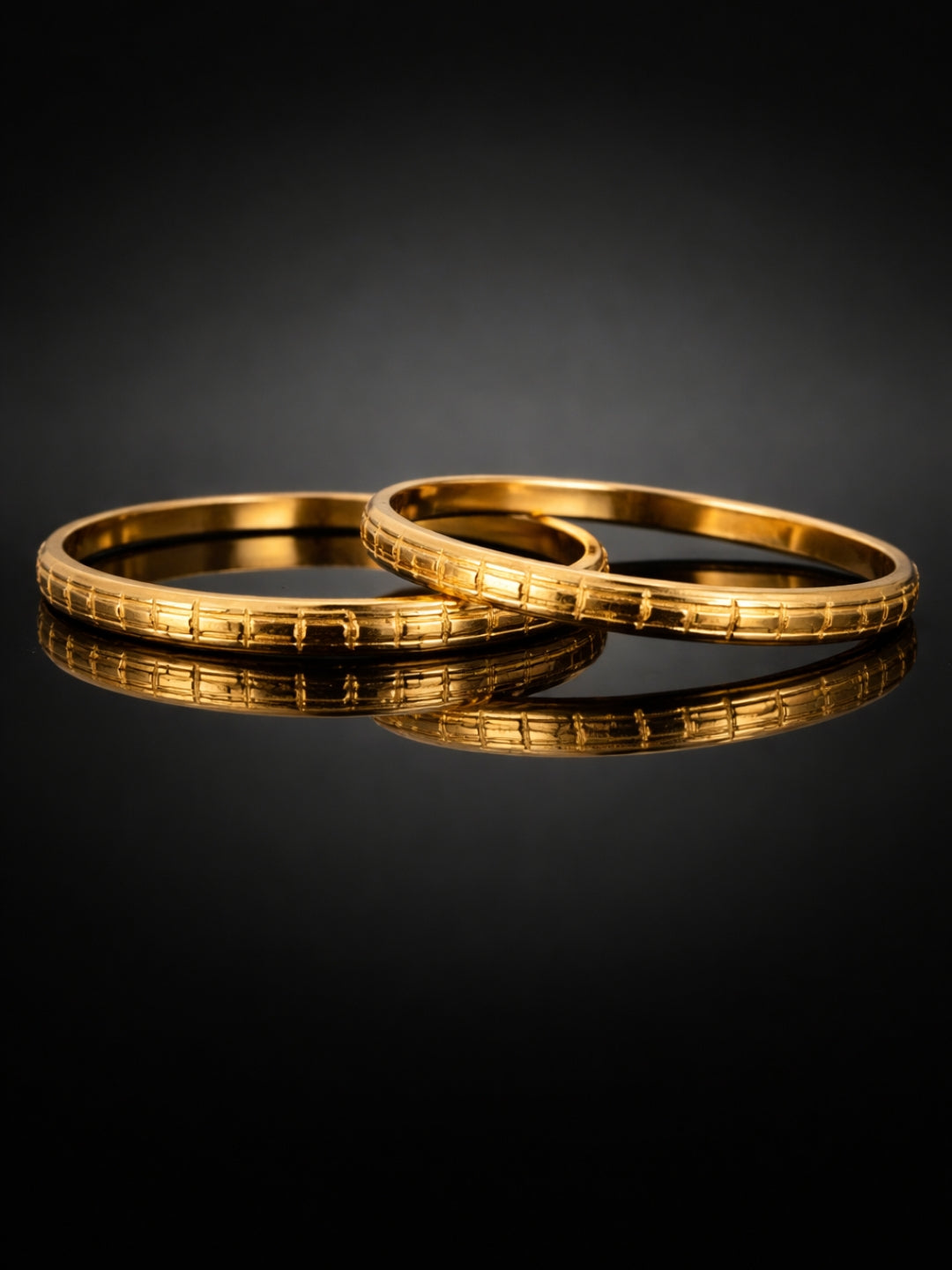 Chakuta Line Gold Bangle – 18K Plated Stackable Daily Wear