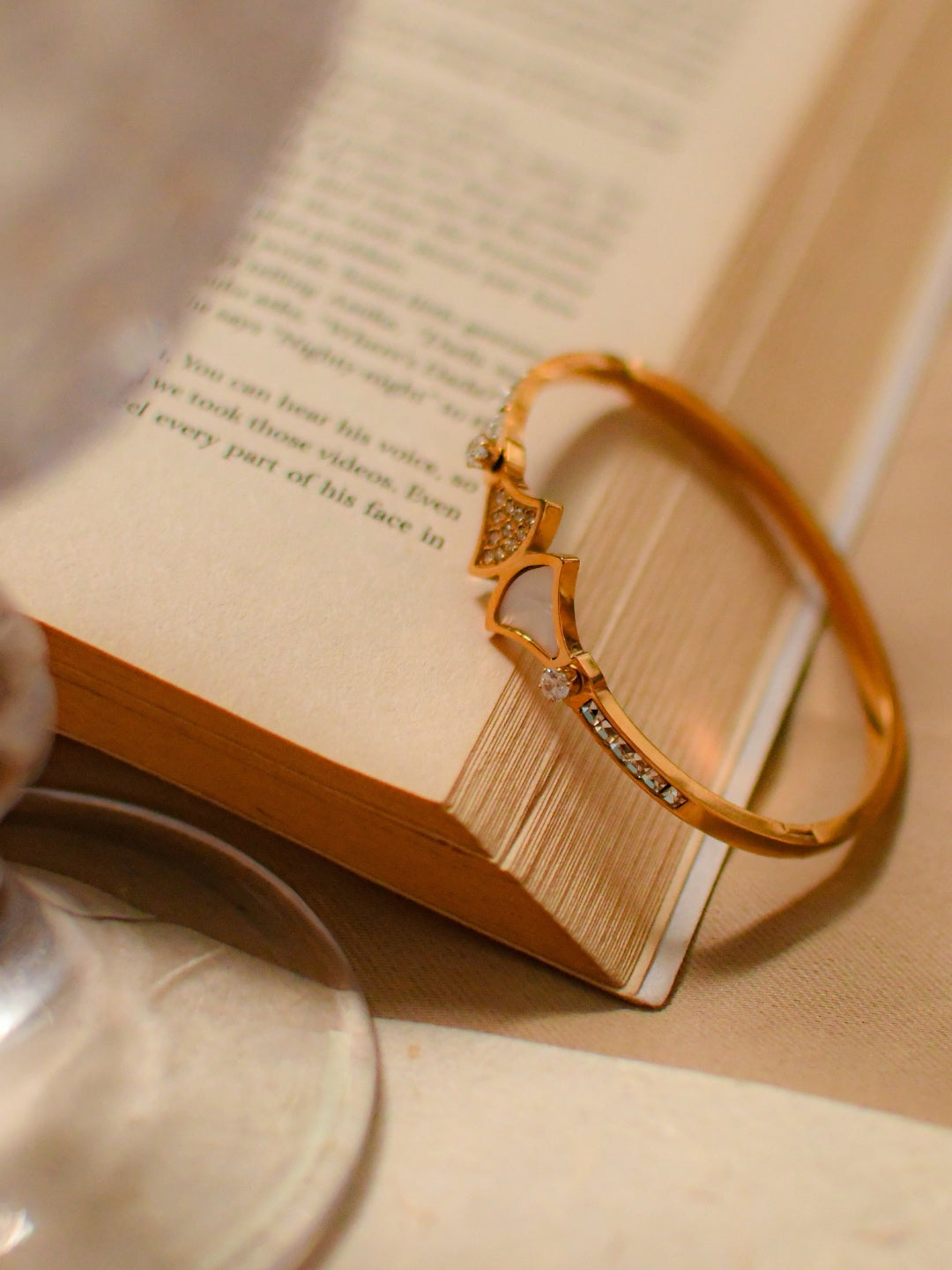 Skin-Friendly 18K Gold Bracelet | MOP & CZ | Ideal for Small Wrists
