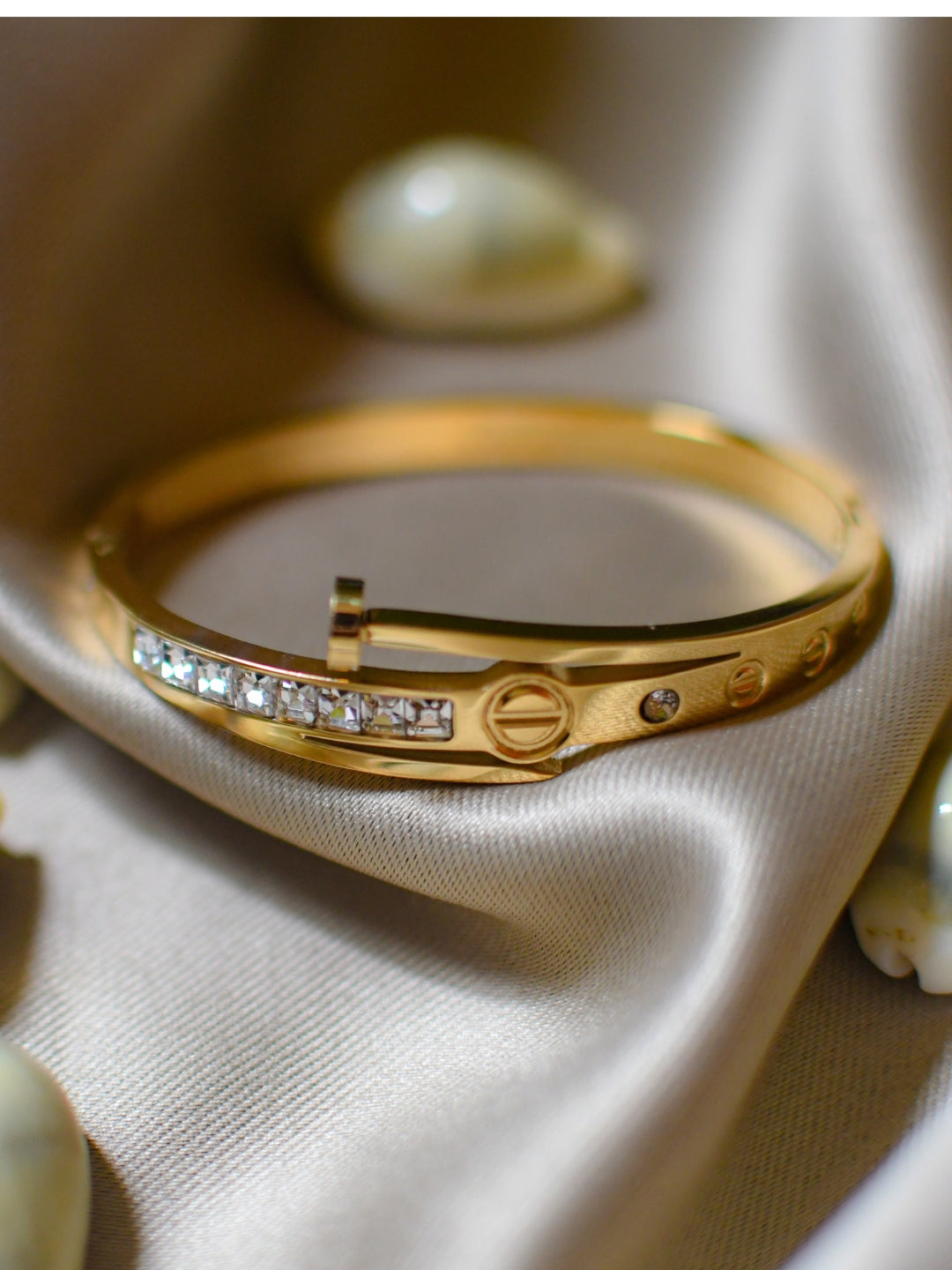 Luxury Nail Studded Bracelet – 18K Gold Plated, Water Resistant, Small Size