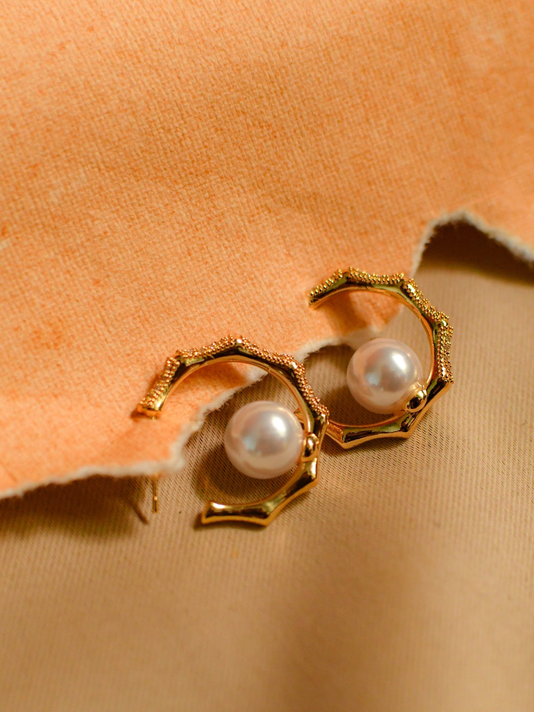 18K Gold Hexagon Pearl Hoops – Anti-Tarnish, Water Resistant