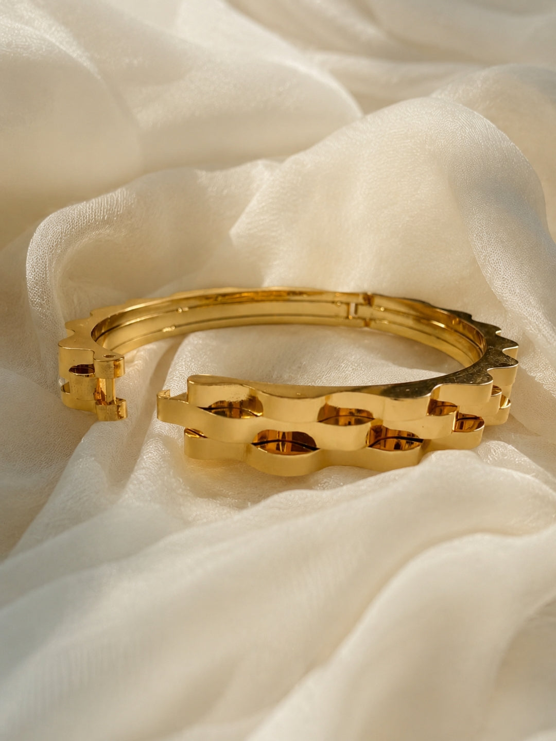 Maglia Link Chain Bangle, 18K Gold-Plated
