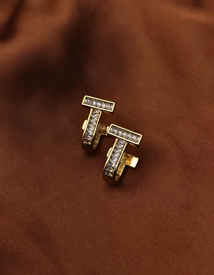 Nail Stone Gold Studs