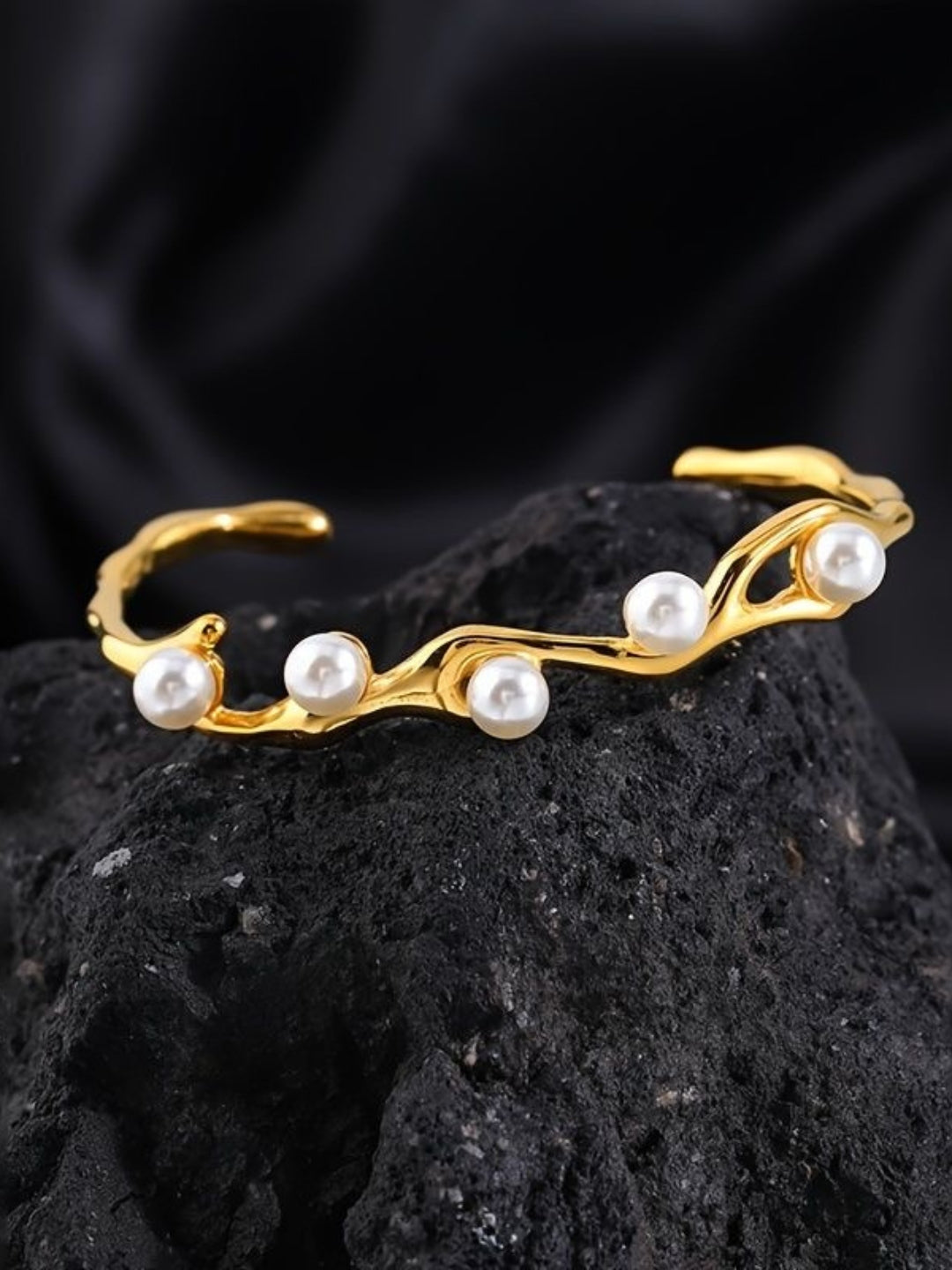 Pearl Sculptural Adjustable Cuff – 18K Gold | Anti-Tarnish Bracelet