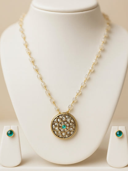 Round Kundan Pearl Necklace Set with Stud Earrings – Gold Plated Jewelry