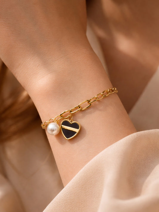 Black Heart Pearl Charm Bracelet – 18K Gold Plated Stainless Steel