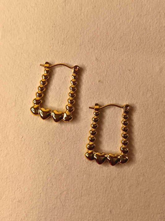 Marilyn Hoops