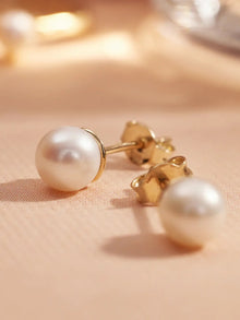 18K Gold Pearl Stud Earrings – 5mm Everyday Minimal Luxe