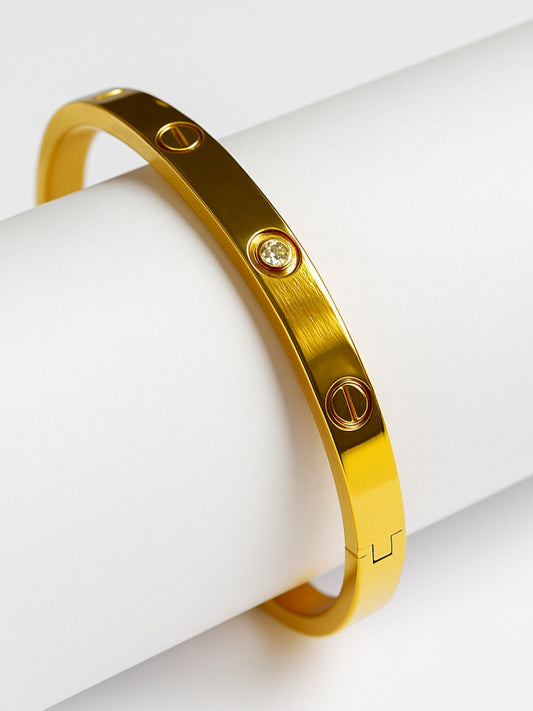 Classic Gold Lock Bangle – Designer-Inspired Statement Bracelet