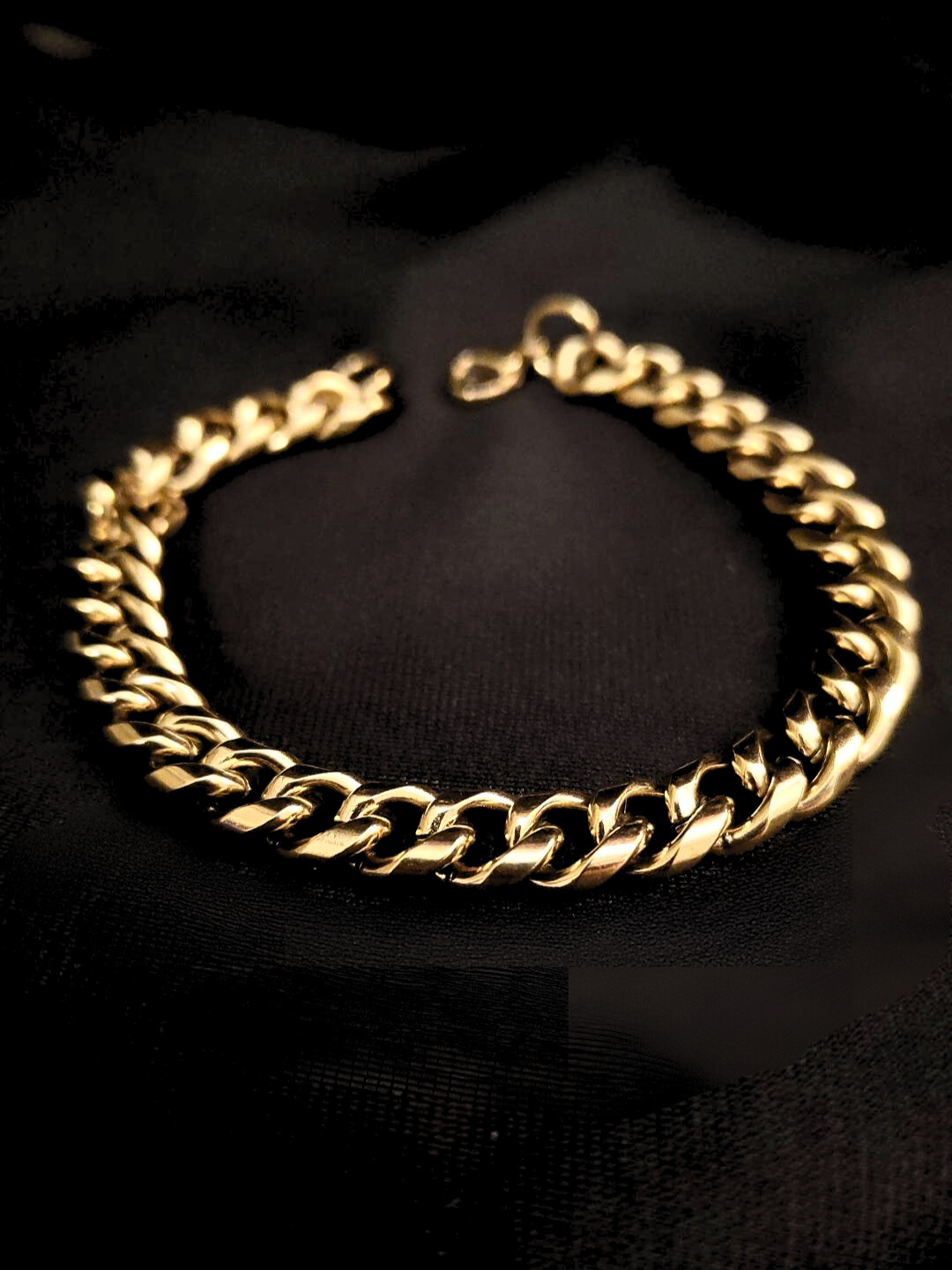 Gold Cuban Chain Bracelet (Thin)