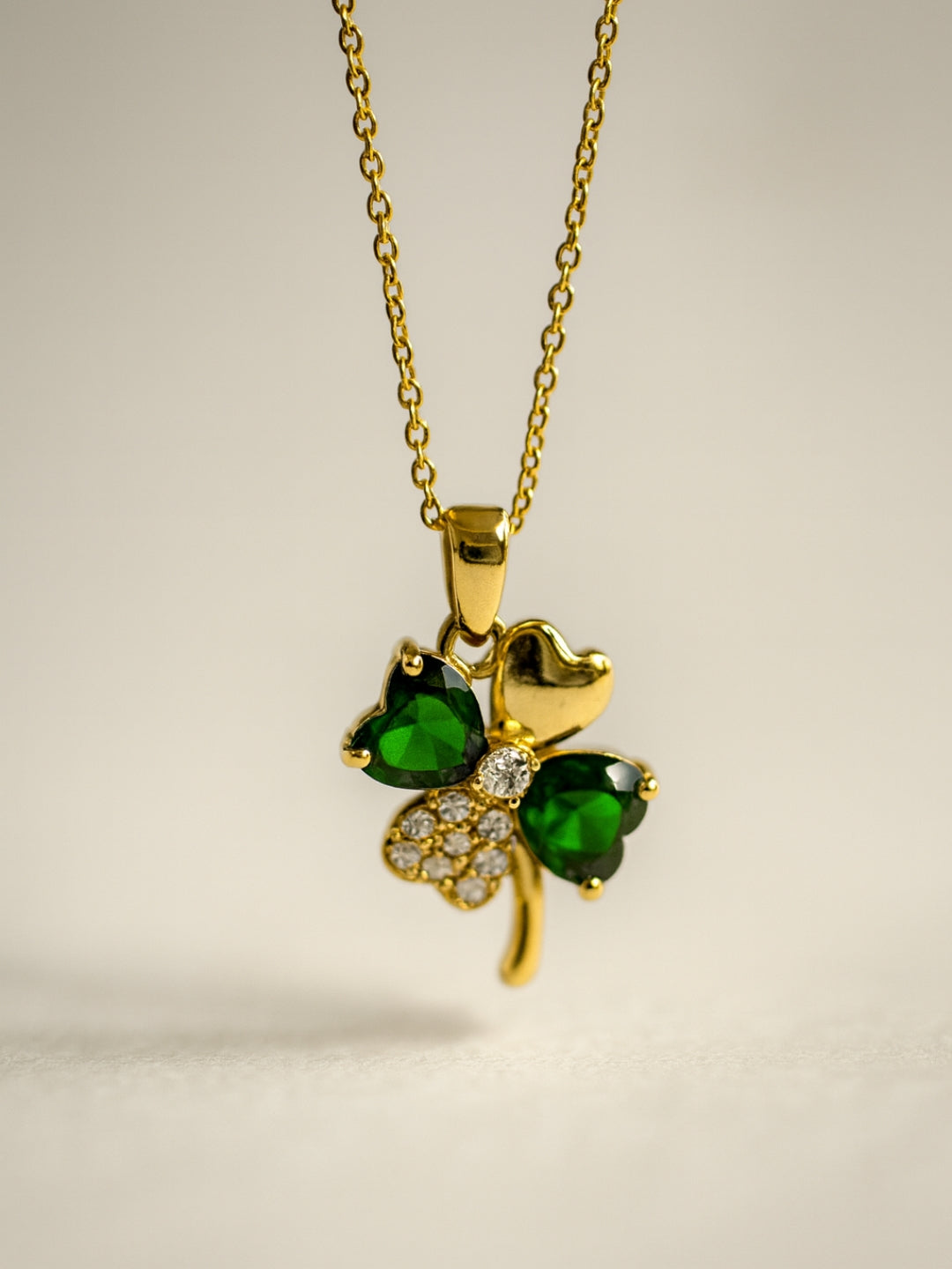 Emerald Clover Pendant Chain – 18K Gold Plated, Everyday Necklace