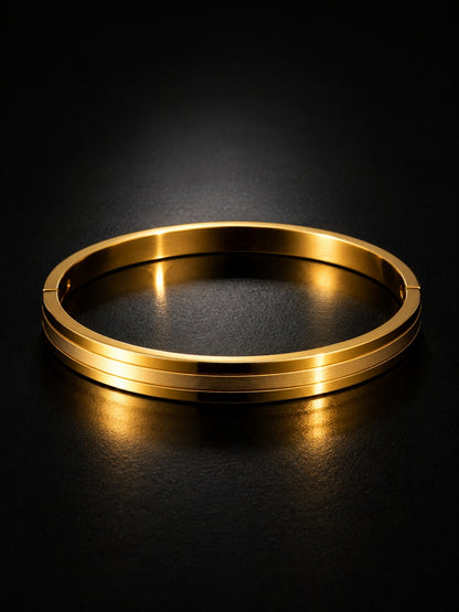 Ribbed Kada Bangle for Men, 18K Gold-Plated