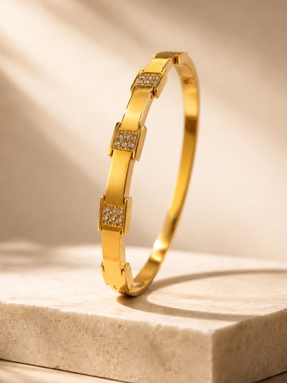 Pavé Link Cuff Bracelet — Thick 18kt Gold Plated Stainless Steel
