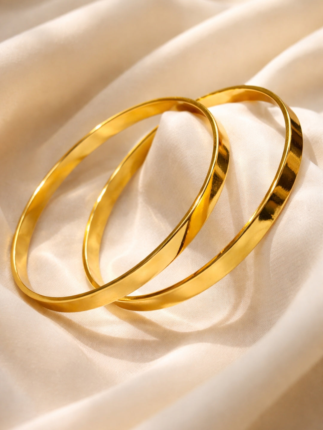 18K Gold Plated Thick Flat Bangles – Anti Tarnish Stainless Steel
