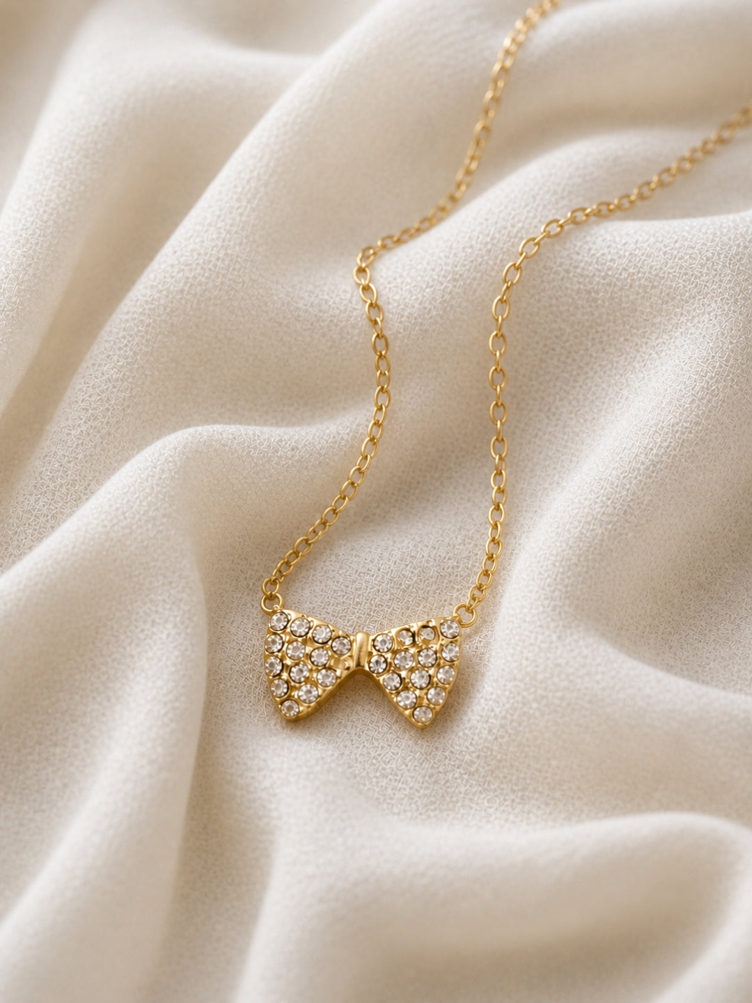 Tiny Bow CZ Pendant Necklace – 18K Gold Plated Anti-Tarnish