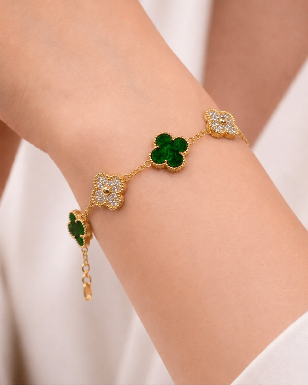 Éternité Quatrefoil Bracelet, 18K Gold-Plated - Emerald