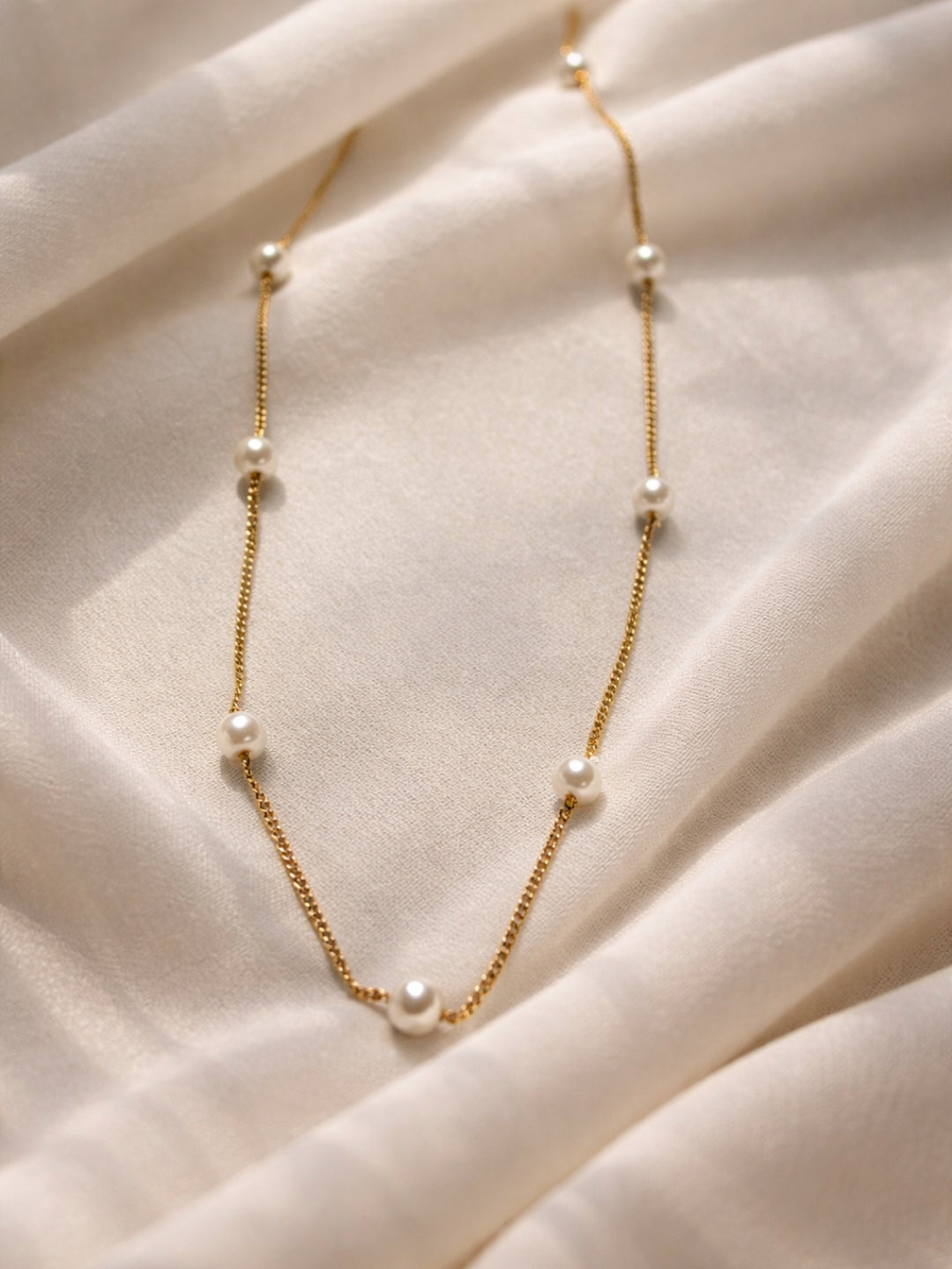 Luna Pearl Accent Chain – 18K Gold Plated Stainless Steel Necklace