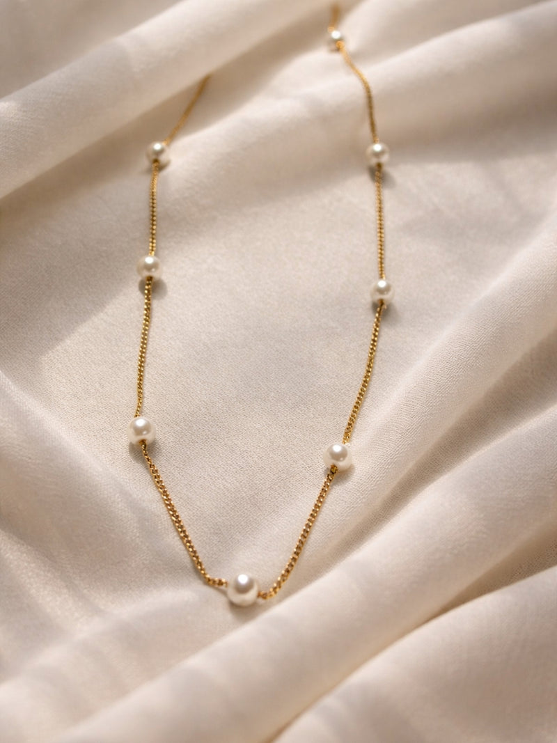 Luna Pearl Accent Chain – 18K Gold Plated Stainless Steel Necklace