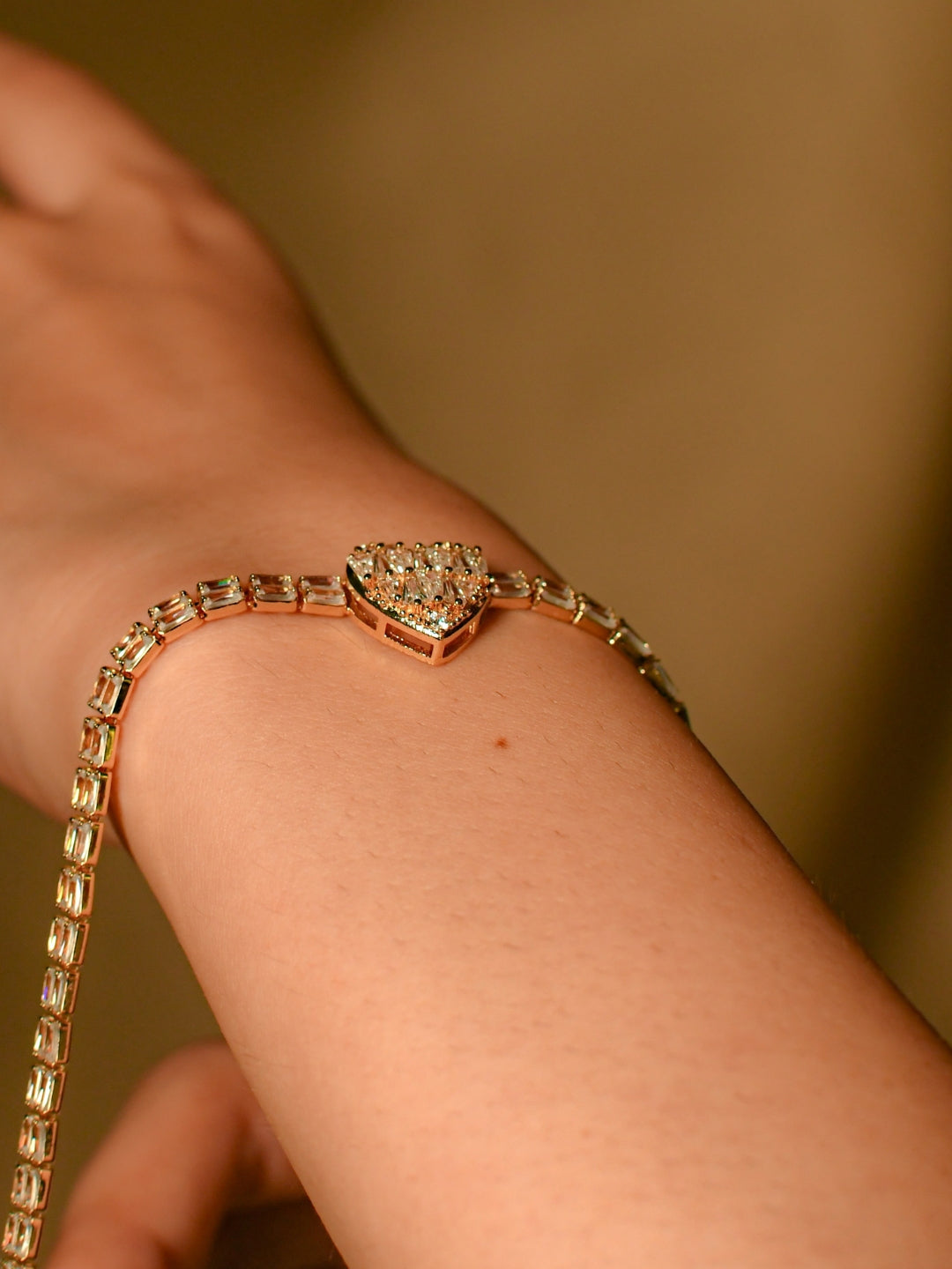 Heart Moissanite Tennis Bracelet – 18KT Gold Plated