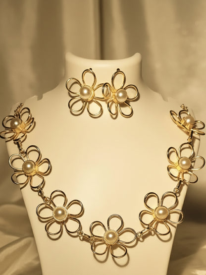 Floral Pearl Set