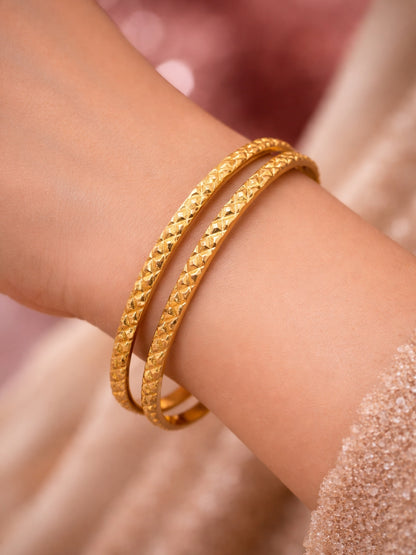 Risen Barfi Textured Gold Bangles – 18K Gold Plated