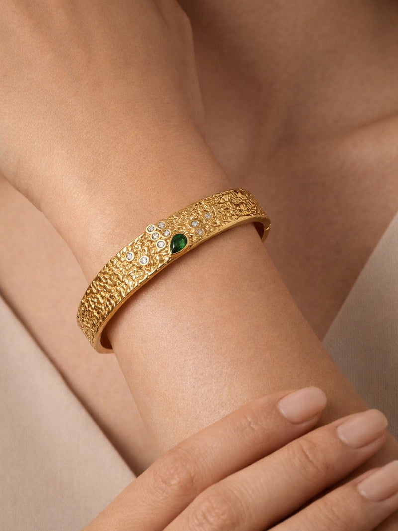 Emerald Luxe Textured Gold Bracelet with CZ | Anti Tarnish