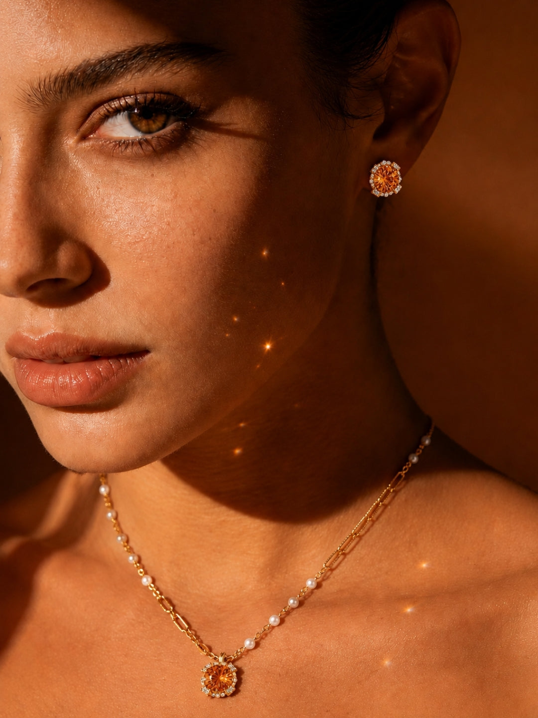 Adeline" Champagne Crystal Pendant Set — 18K Gold Plated with Pearl Accent Chain