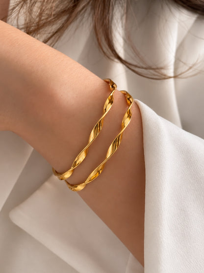 18K Gold Spiral Bangle – Anti Tarnish Stainless Steel Kada