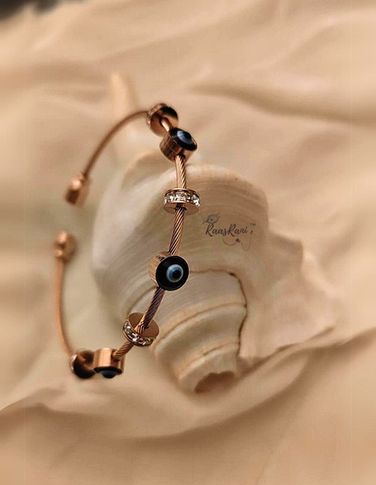 Gold Evil Eye Magnetic Cuff