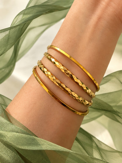 18K Gold Plated Textured Stainless Steel Stackable Bangle Set