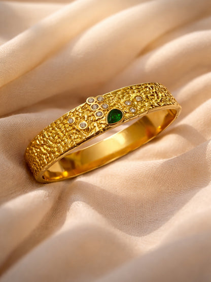 Emerald Luxe Textured Gold Bracelet with CZ | Anti Tarnish