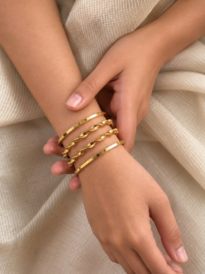 18K Gold Plated Textured Stainless Steel Stackable Bangle Set